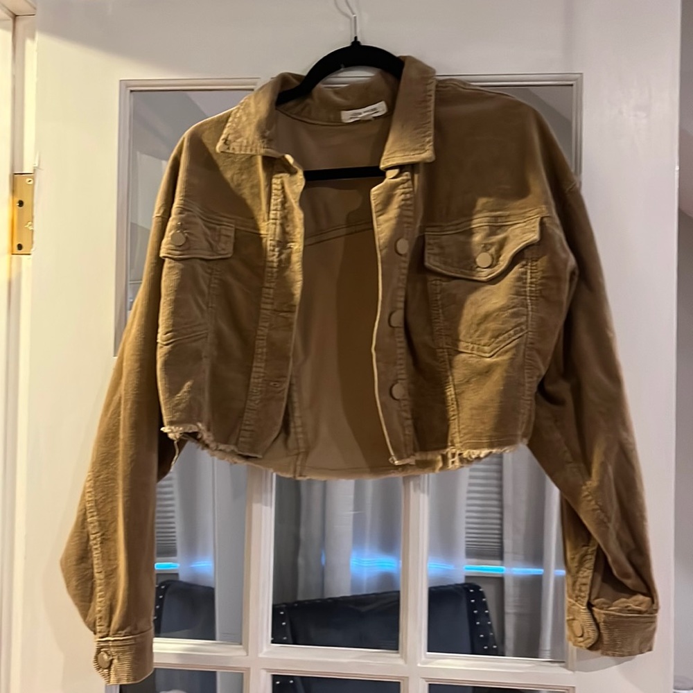 Cropped distressed bottom jacket